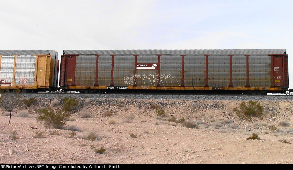 WB Unit Vehicular Flat Car Frt at Erie NV -62